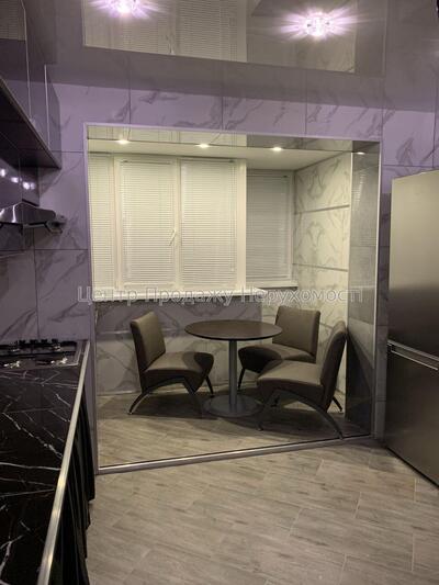 Продам квартиру Харків, Ахсарова Енвера вул.