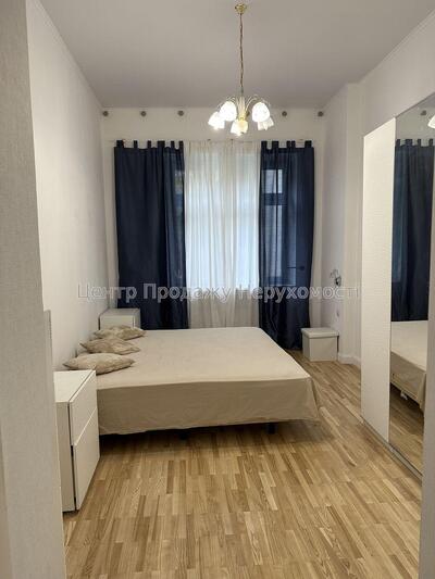 Продам квартиру Харків, Максиміліанівська вул.