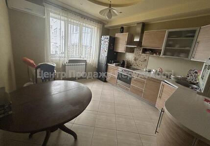 Продам квартиру Харків, Академіка Павлова вул.