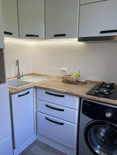 Продам квартиру Харків, 23 серпня пров.