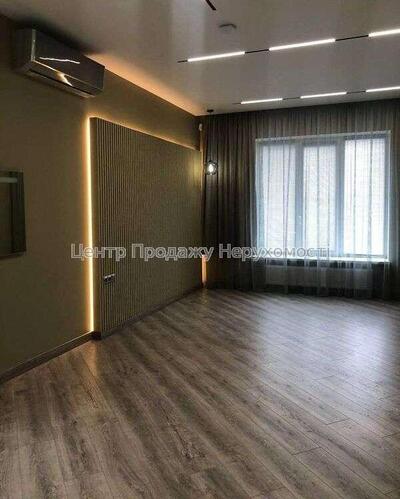 Продаж 3к квартири ЖК Клеменова Дача.