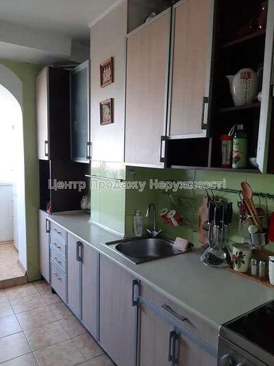 Продам квартиру Харків, Познанська вул.