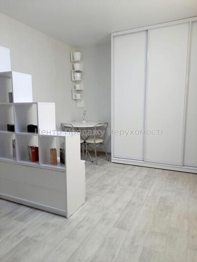 Продам гостинку Харків, Байрона пр-т