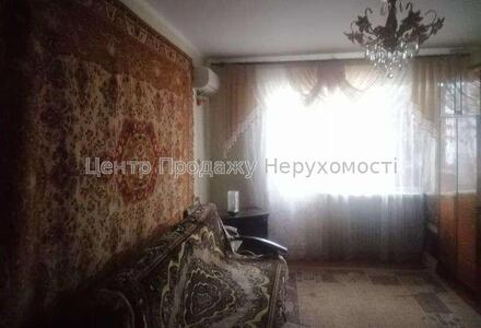 Продам 1-кімнатну квартиру на Салтівці, вул. Нескорених