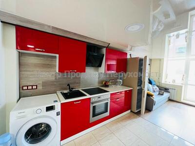 Продам квартиру Харків, Добровольців вул.