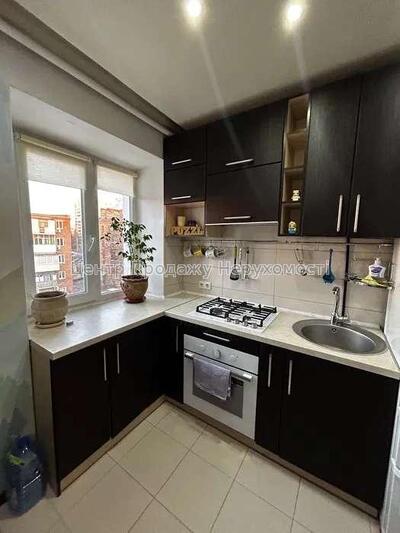 Продам квартиру на ПавловомуПолі