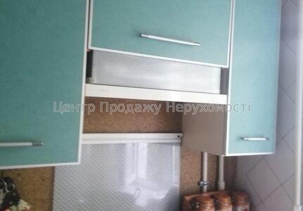 Продам 2- к квартиру, Познанська