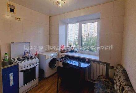 Продам квартиру Харків, Полтавський Шлях вул.