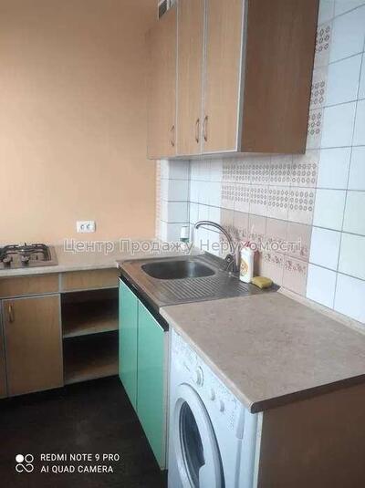 Продаж 1 кімнатної квартири в 522 м/р