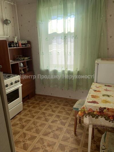 Продаж 1к квартири 36.5 кв. м на вул. Олексіївська 14А.