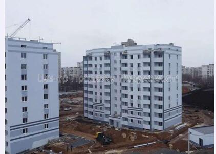 Продам квартиру в 10 хвилинах від метро Студентська