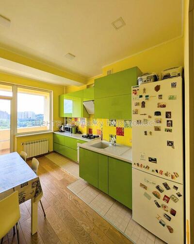 Продам квартиру Харків, Станіслава Партали вул.