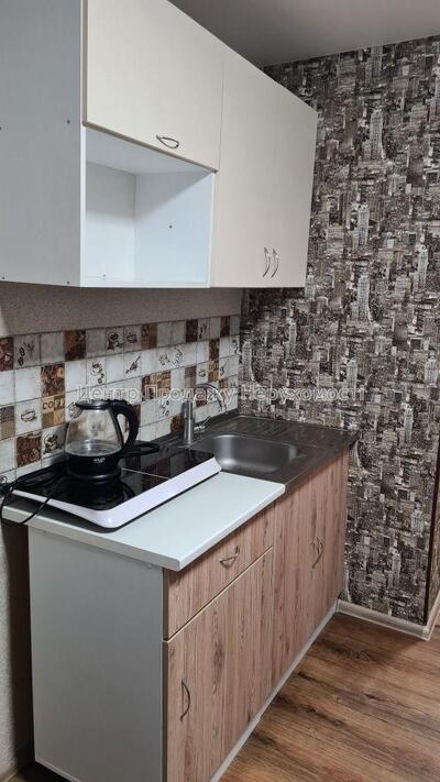 Продам гостинку Харків, 23 серпня пров.