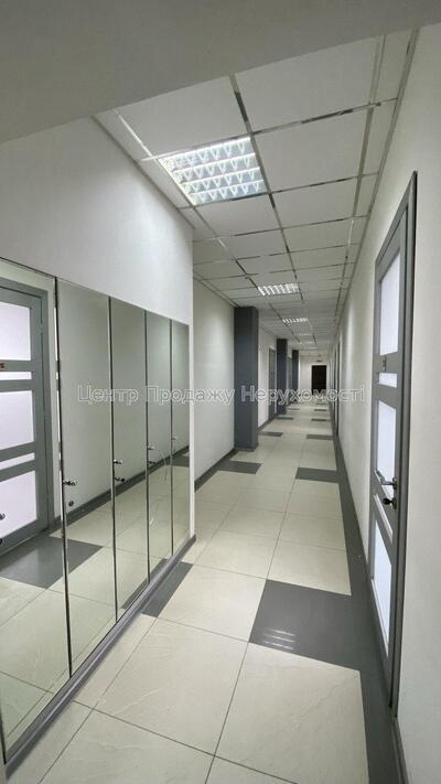 Здам приміщення з ремонтом та меблями, метро 23 Серпня. Без комісії