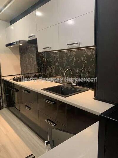 Продам квартиру ЖК ул. Ньютона Харків, Ньютона вул.