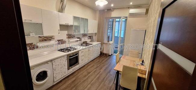 Продам квартиру Харків, Примерівська вул.