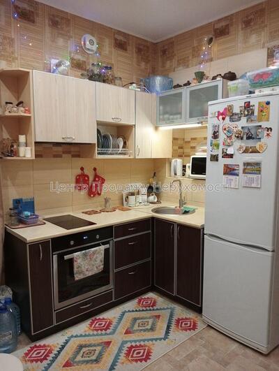 Продам квартиру Харків, Михайла Комарова вул.