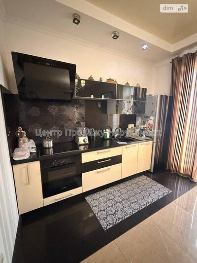 Продам 2к квартиру, м. Перемоги