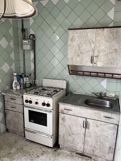 Продам квартиру Харків, Тарасівська вул.