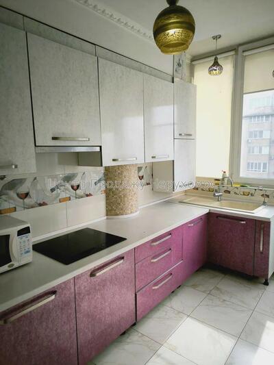 Продаж 4-кімнатної квартири в Харкові. Салтівка. ЖК "Гвардійський"