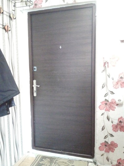 Продам 2 х ком кв Харьков Холодная гора Залютино 5/9ти