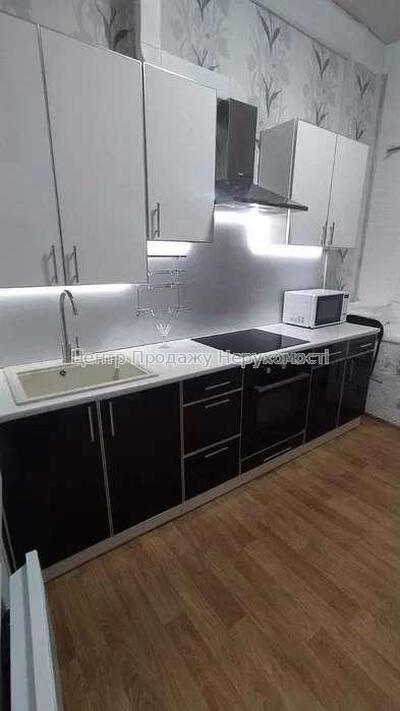 Продам квартиру Харків, 8 березня вул.