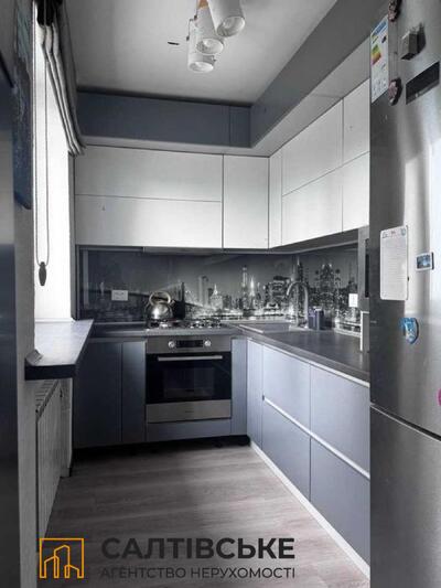 ЮЛ-3215 Продам 4К квартиру на Северной Салтовке Северная 1