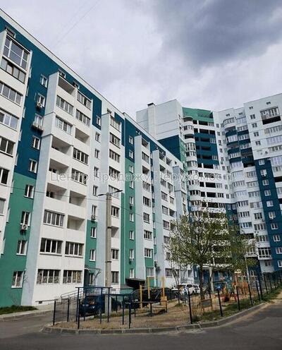 Продам 2 к. квартиру в сданном новострое ЖК \