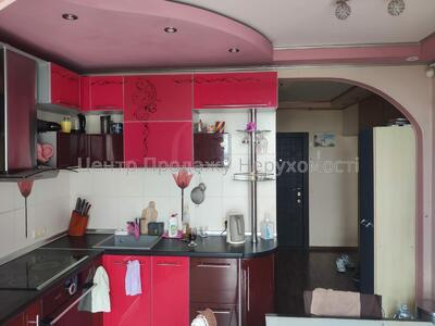 Продам 4-к квартиру на Салтівці