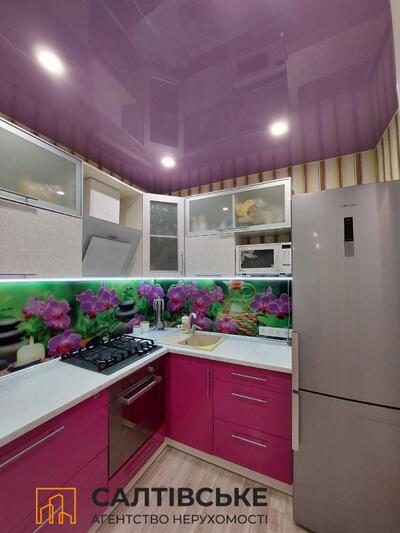 3382-КЮ Продам 2к квартиру на Салтовке  Студенческая 606 м/р