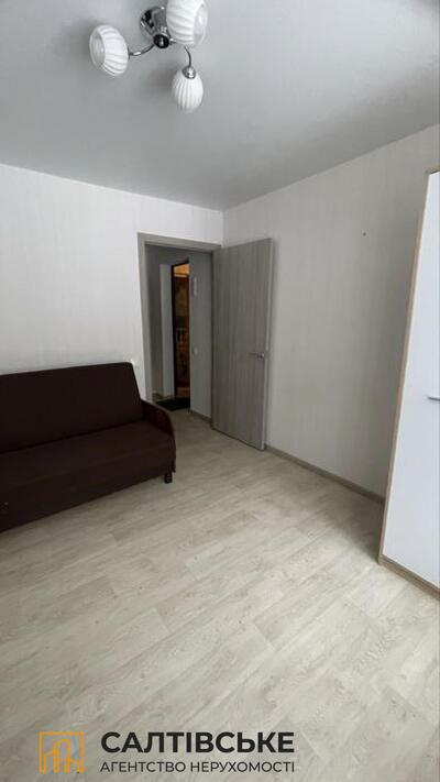 ОВ-3417 Продам гостинку 17м2 на Салтовке Академика Павлова 616 м/р