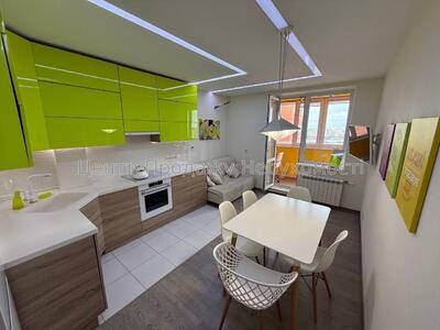 Продам квартиру ЖК «Молодіжний» Харків, Мирослава Мисли вул.