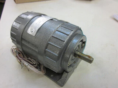 Двигатель АВ-042-2МУ3, ДАТ-75-40У3, электродвигатель АВ042-2МУЗ, ДАТ75-40УЗ, 220/380V, 40W, 2700 об.