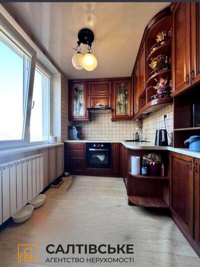 ЮЛ-3528 Продам 4К квартиру на Салтовке Медкомплекс 626 м/р