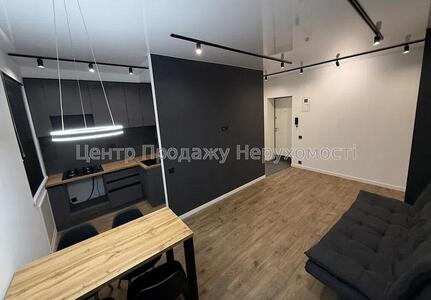 Продам квартиру Харків, Науки просп.