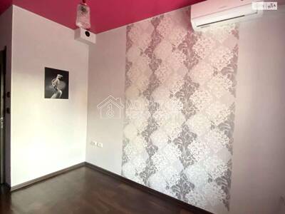 Продаж 1к квартири 12.5 кв. м