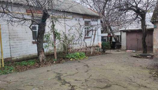 Продам будинок  в Коротичі з приватизованою ділянкою