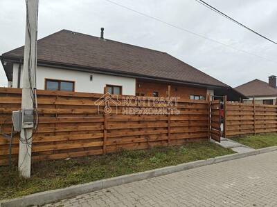 Продам шикарний сучасний будинок у котеджному селищі поблизу Бабаїв