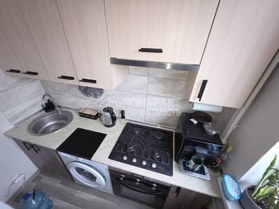 Продам 3 кім.квартиру м.Студентська