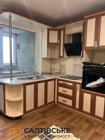 ЛО-3848 Продам 4К квартиру на Северной Салтовке Северная 1