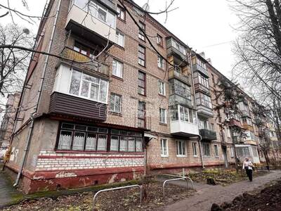 Продається 1 кімн. квартира на пр. Героїв Харкова