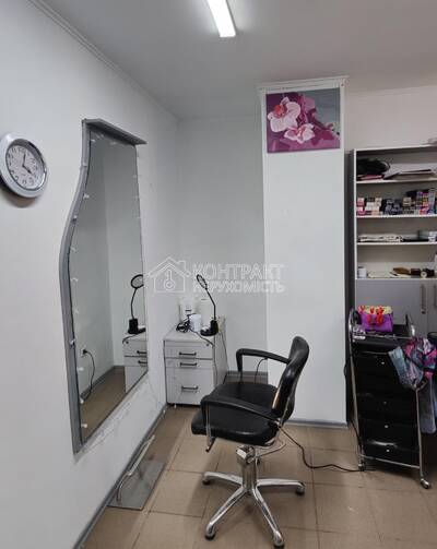 Продаж приміщення салон краси, офіс 40 м² Аеропорт Одеська