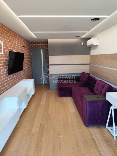 В продаже  3 кімнатна квартира, м. Алексеевская, 67м2