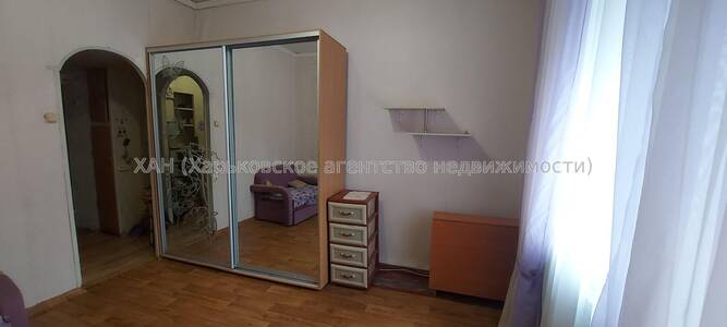 Продам гостинку Метро Масельского