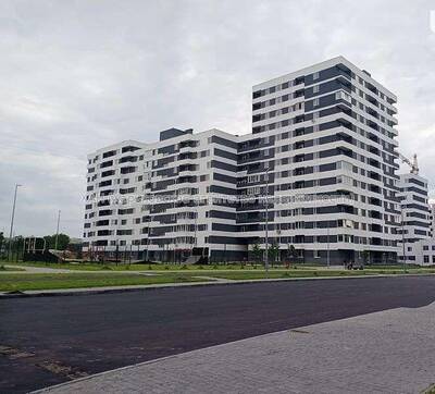 4-х комнатная квартира в новом доме.