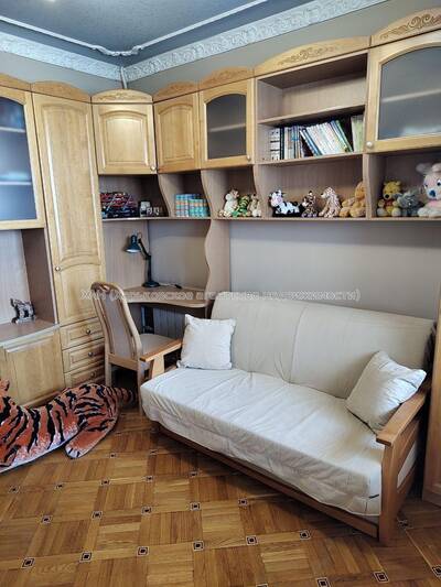 Продам 3 комнатную квартиру на Шишковке