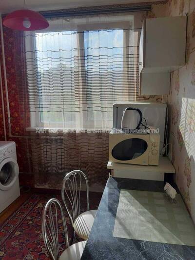 Продам 1 кімнатну квартиру, Амосова
