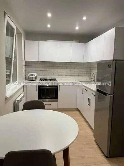 Продам 2к квартиру с ремонтом Павлово Поле метро 23 августа