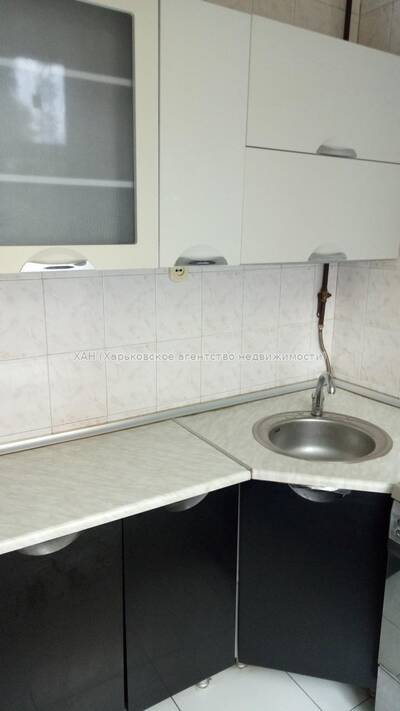 Продам 2ком. кв. в Центре. Ремонт. М. \