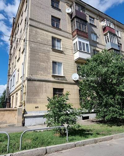 Продам 3 комнатную квартиру